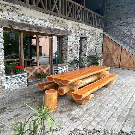 Avec Piscine Interieur, Le Repere De Choiseau