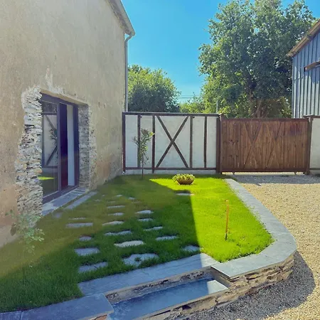 Avec Piscine Interieur, Le Repere De Choiseau * Challain-la-Potherie