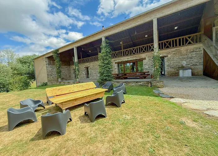 بيت للعطل Avec Piscine Interieur, Le Repere De Choiseau