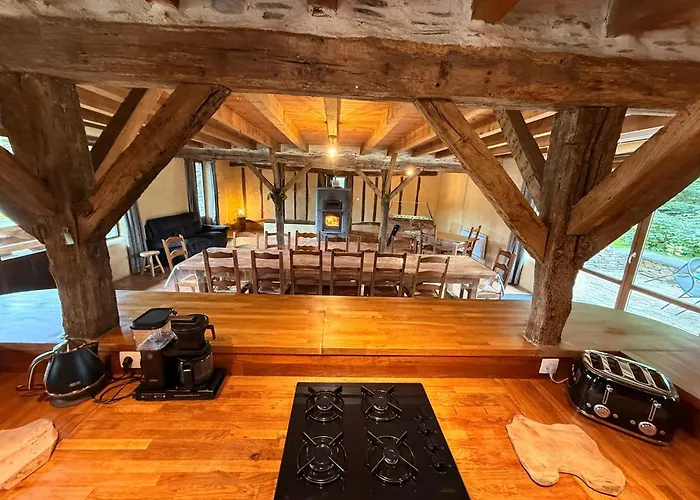 Avec Piscine Interieur, Le Repere De Choiseau *